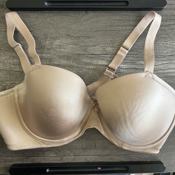 Soma Bra Womens 40D Beige Sensuous Sides Full Coverage Underwire‎ Padded Smooth - Picture 1 of 11